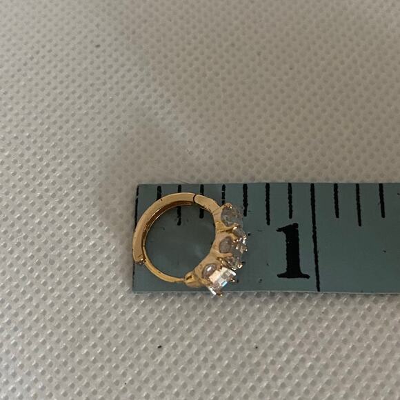 Gold Tone Huggie Hoop Earrings Baguette CZ Crystals Retro Style Hypoallergenic - Picture 17 of 17